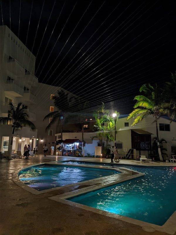 Hotel Zone